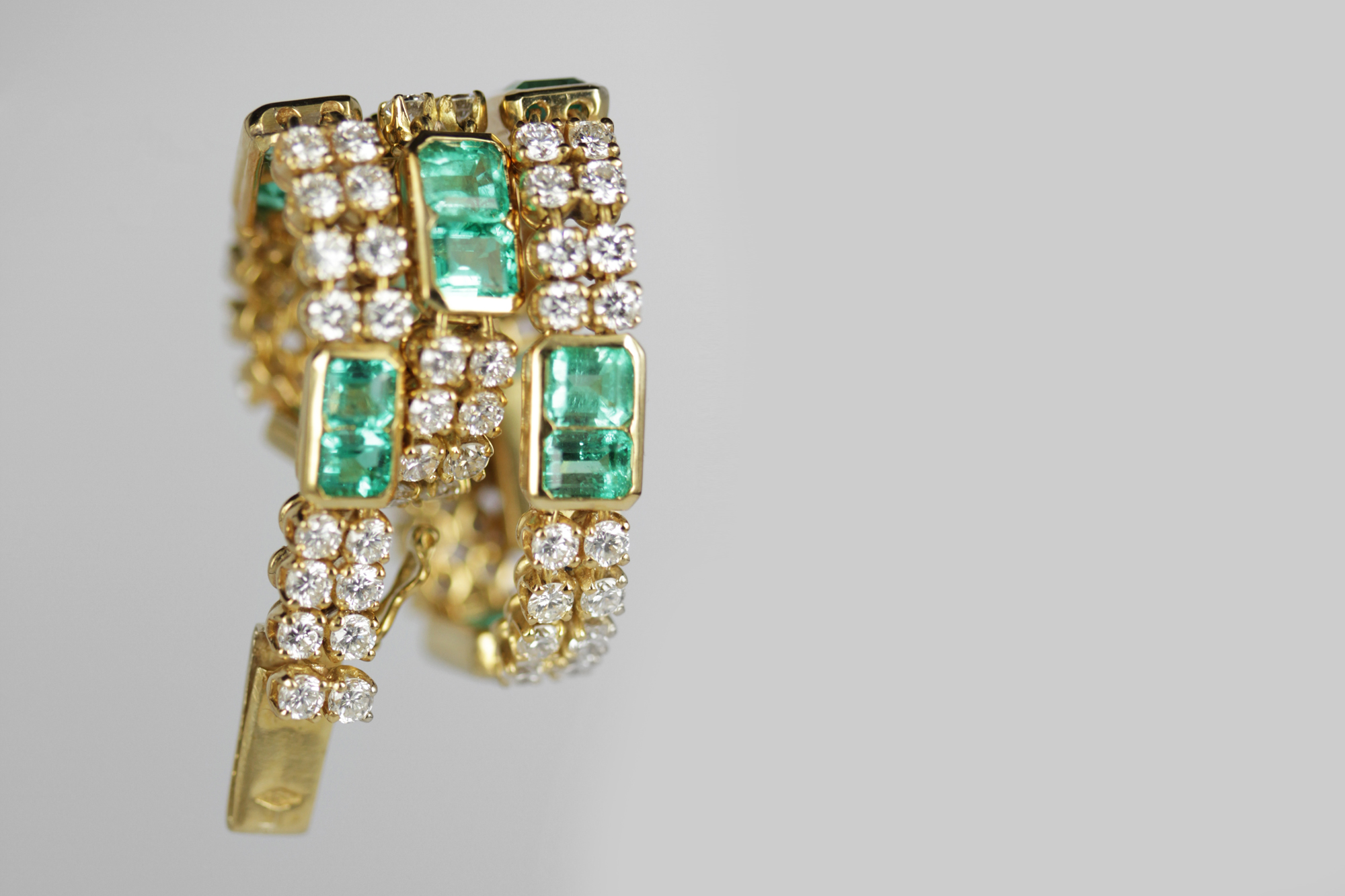 bracciale oro e smeraldi